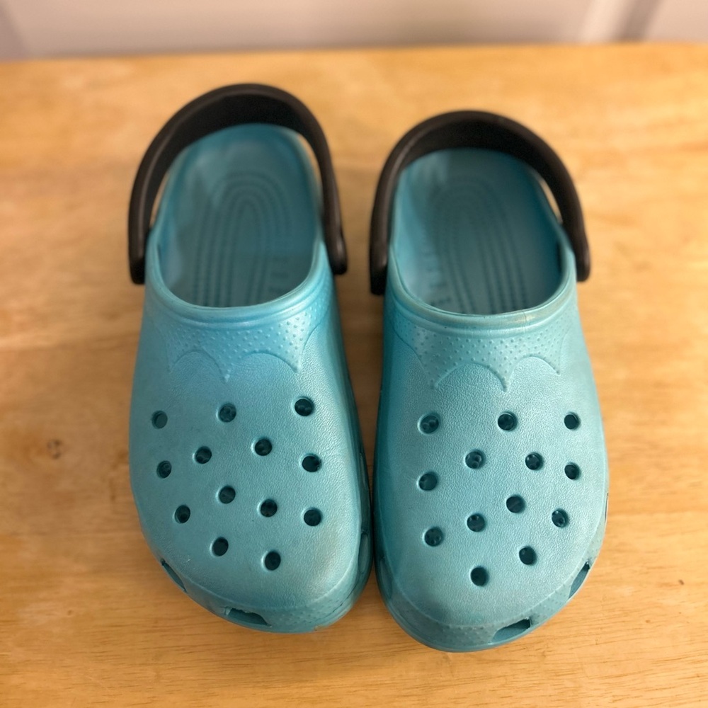 Crocs - Picture 3 of 5
